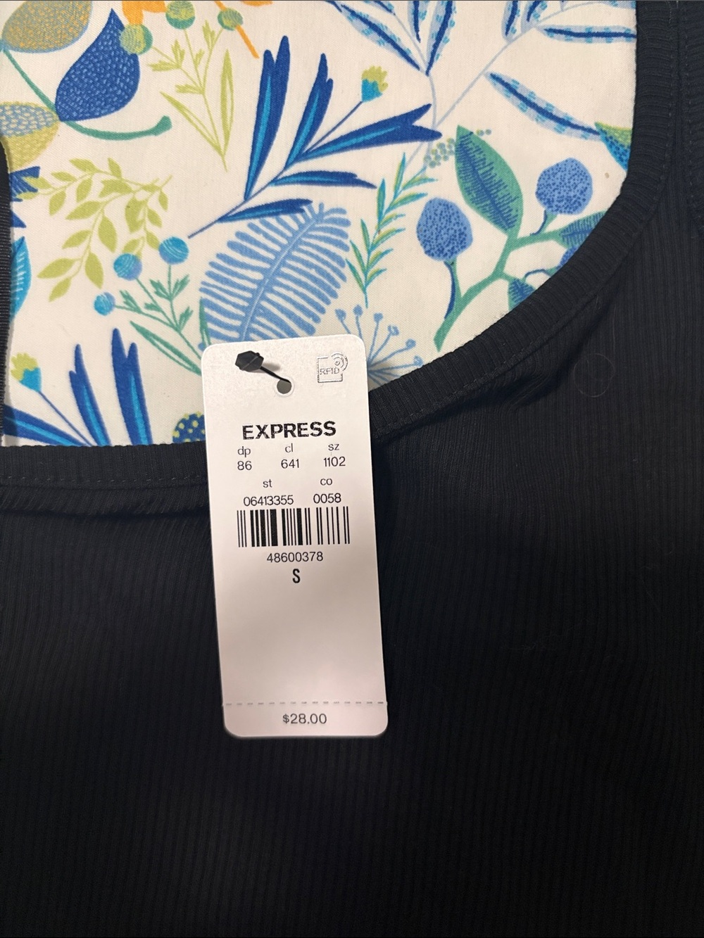 Express Black Ribbed Tank Top - Picture 2 of 2